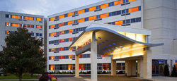 renaissance Woodbridge Hotel